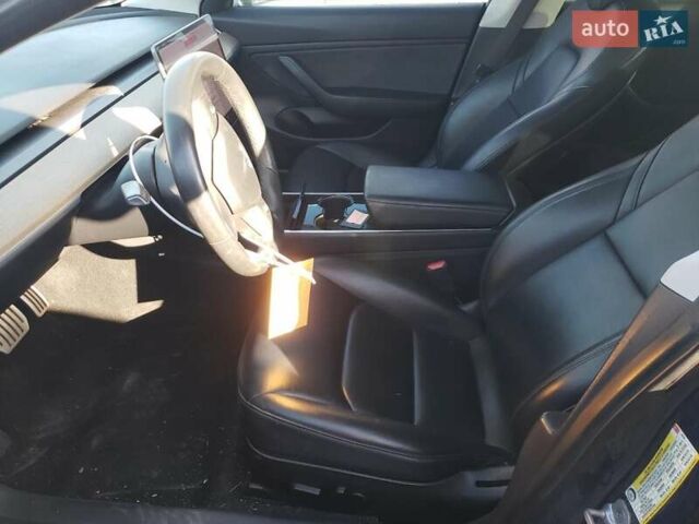 Тесла Модель 3, объемом двигателя 0 л и пробегом 56 тыс. км за 6950 $, фото 6 на Automoto.ua