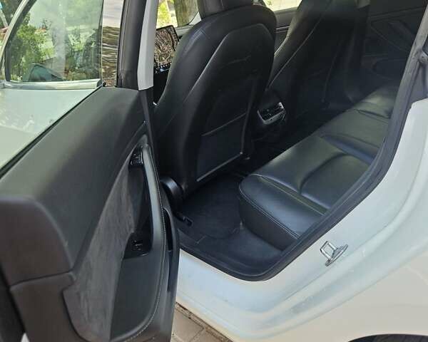 Тесла Модель 3, об'ємом двигуна 0 л та пробігом 116 тис. км за 15400 $, фото 6 на Automoto.ua