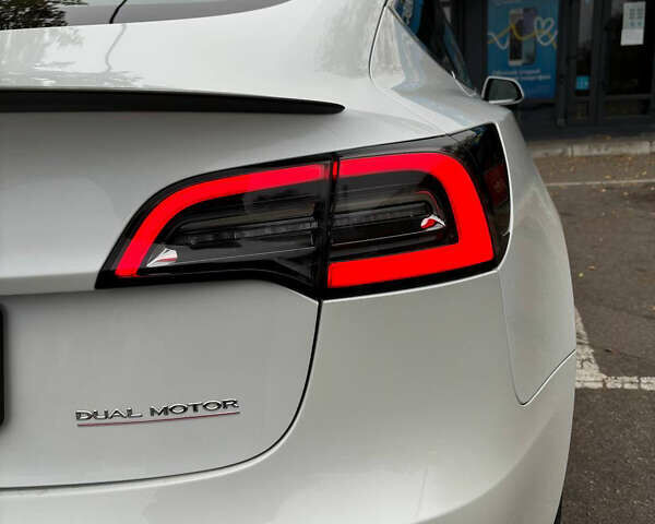 Тесла Модель 3, объемом двигателя 0 л и пробегом 39 тыс. км за 20999 $, фото 6 на Automoto.ua
