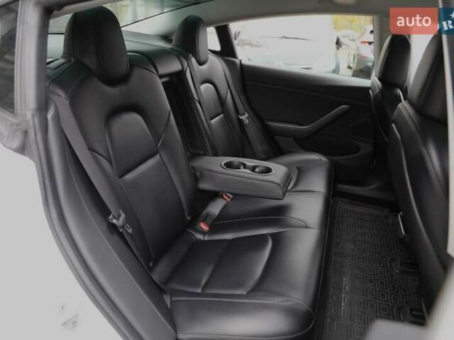 Тесла Модель 3, об'ємом двигуна 0 л та пробігом 94 тис. км за 19000 $, фото 6 на Automoto.ua