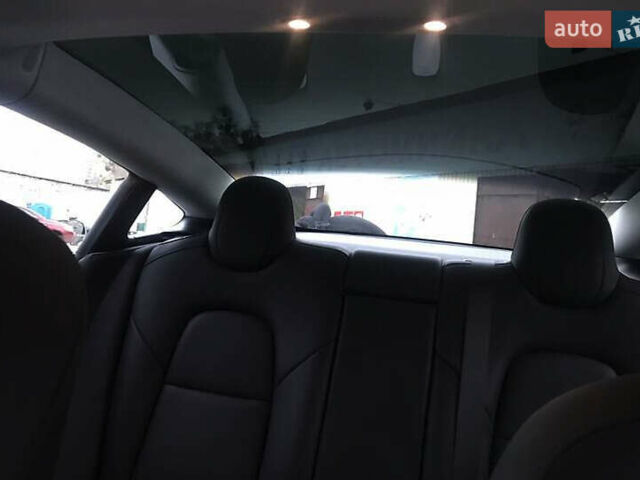Тесла Модель 3, объемом двигателя 0 л и пробегом 45 тыс. км за 17300 $, фото 5 на Automoto.ua