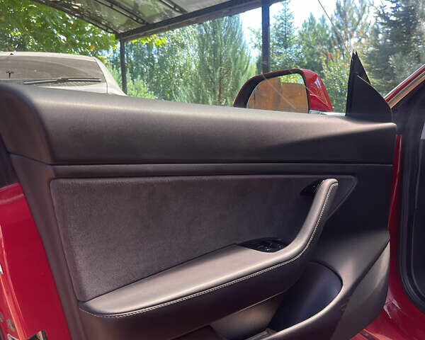 Тесла Модель 3, объемом двигателя 0 л и пробегом 128 тыс. км за 18300 $, фото 29 на Automoto.ua