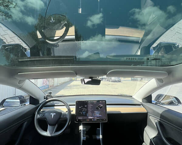Тесла Модель 3, объемом двигателя 0 л и пробегом 108 тыс. км за 23300 $, фото 9 на Automoto.ua