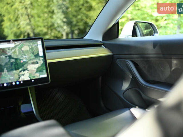 Тесла Модель 3, объемом двигателя 0 л и пробегом 159 тыс. км за 24000 $, фото 23 на Automoto.ua