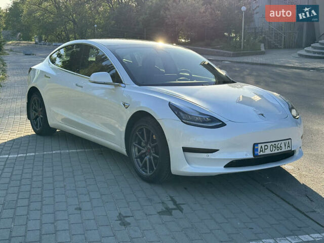 Тесла Модель 3, объемом двигателя 0 л и пробегом 85 тыс. км за 15000 $, фото 18 на Automoto.ua