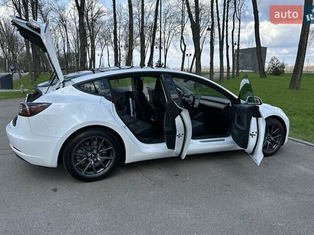 Тесла Модель 3, объемом двигателя 0 л и пробегом 47 тыс. км за 21500 $, фото 16 на Automoto.ua