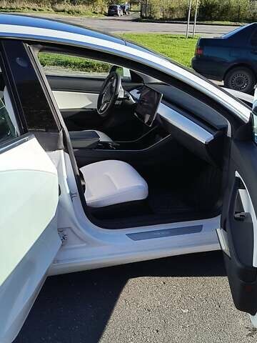 Тесла Модель 3, объемом двигателя 0 л и пробегом 142 тыс. км за 17900 $, фото 6 на Automoto.ua