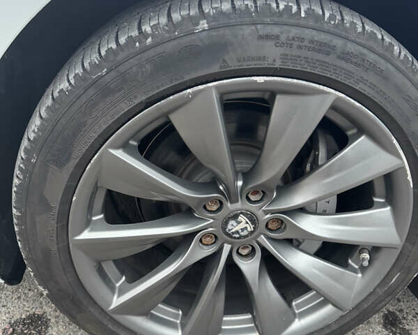 Тесла Модель 3, об'ємом двигуна 0 л та пробігом 169 тис. км за 14600 $, фото 34 на Automoto.ua
