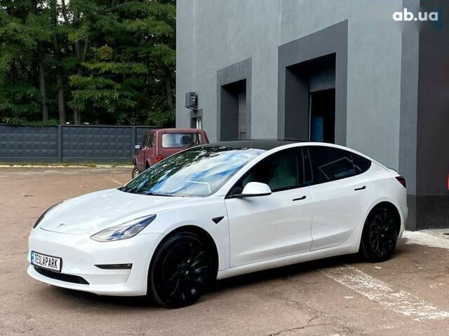 Тесла Модель 3, объемом двигателя 0 л и пробегом 130 тыс. км за 19999 $, фото 3 на Automoto.ua