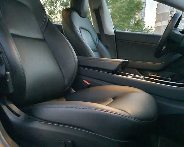 Тесла Модель 3, объемом двигателя 0 л и пробегом 54 тыс. км за 21900 $, фото 10 на Automoto.ua
