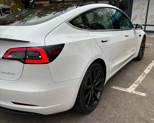 Тесла Модель 3, объемом двигателя 0 л и пробегом 39 тыс. км за 20999 $, фото 7 на Automoto.ua