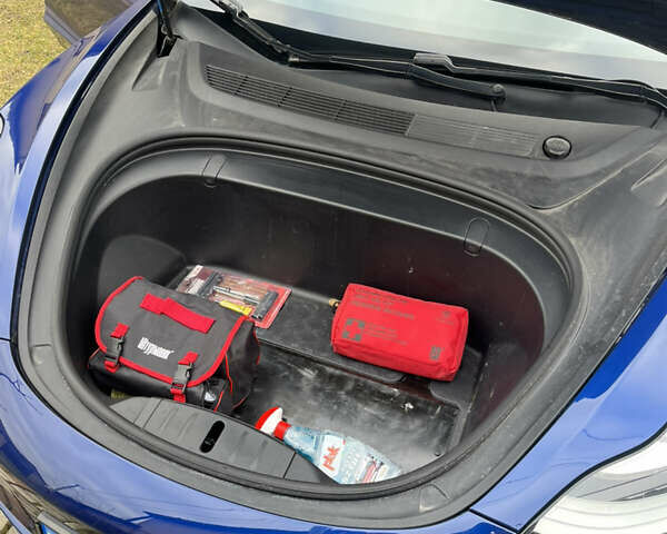 Тесла Модель 3, объемом двигателя 0 л и пробегом 81 тыс. км за 17400 $, фото 9 на Automoto.ua