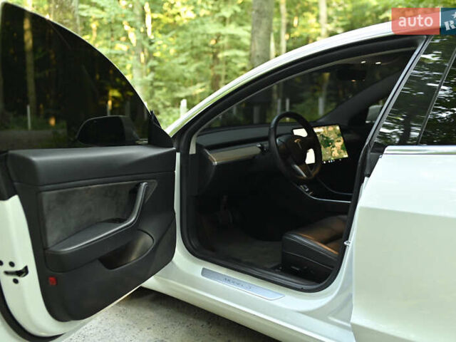 Тесла Модель 3, объемом двигателя 0 л и пробегом 159 тыс. км за 24000 $, фото 15 на Automoto.ua