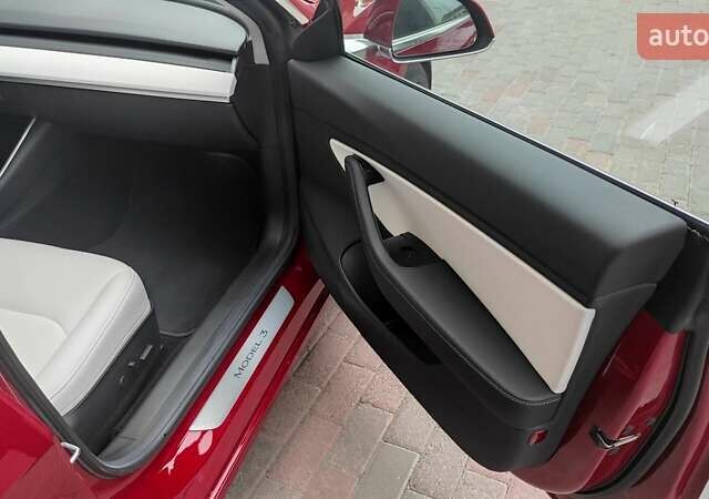 Тесла Модель 3, объемом двигателя 0 л и пробегом 31 тыс. км за 19400 $, фото 15 на Automoto.ua