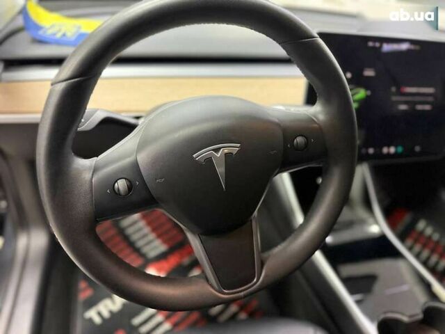 Тесла Модель 3, объемом двигателя 0 л и пробегом 106 тыс. км за 15990 $, фото 21 на Automoto.ua