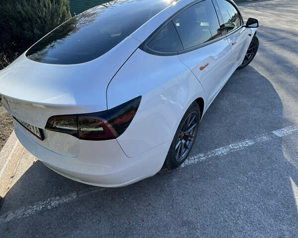 Тесла Модель 3, об'ємом двигуна 0 л та пробігом 96 тис. км за 23500 $, фото 4 на Automoto.ua