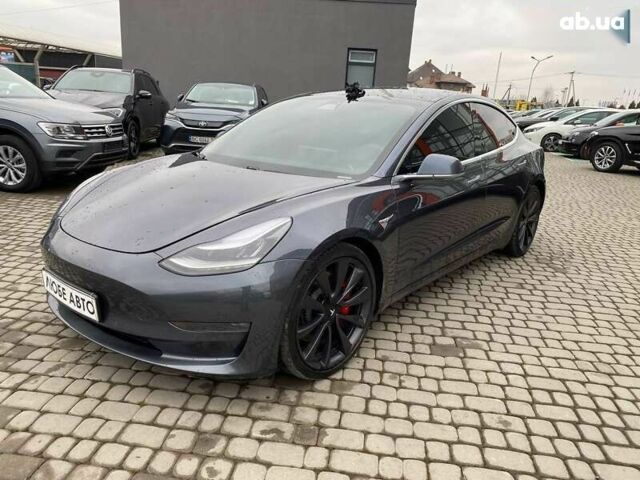 Тесла Модель 3, объемом двигателя 0 л и пробегом 93 тыс. км за 22800 $, фото 2 на Automoto.ua