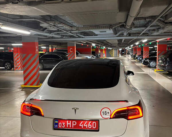 Тесла Модель 3, объемом двигателя 0 л и пробегом 250 тыс. км за 13599 $, фото 7 на Automoto.ua