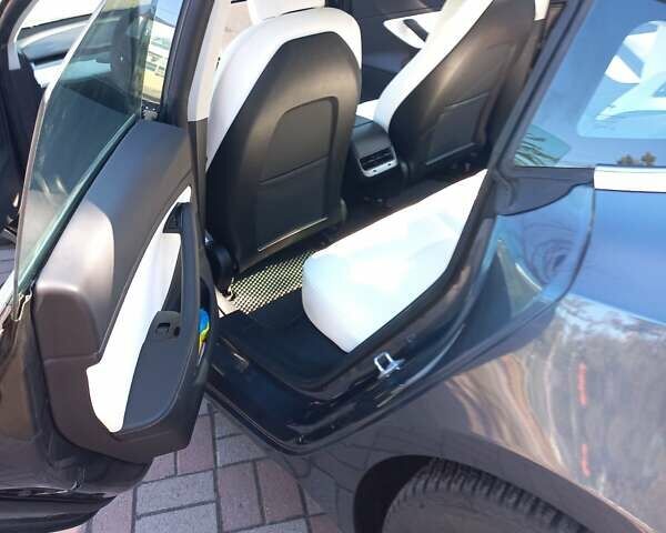 Тесла Модель 3, объемом двигателя 0 л и пробегом 75 тыс. км за 20000 $, фото 16 на Automoto.ua