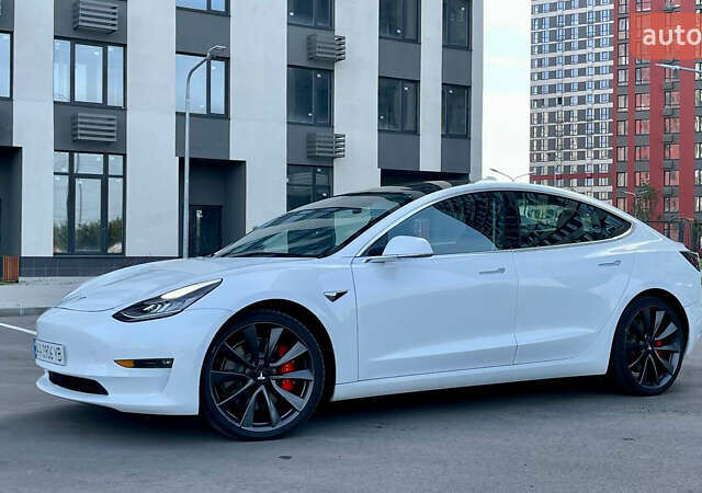 Тесла Модель 3, об'ємом двигуна 0 л та пробігом 82 тис. км за 24000 $, фото 1 на Automoto.ua