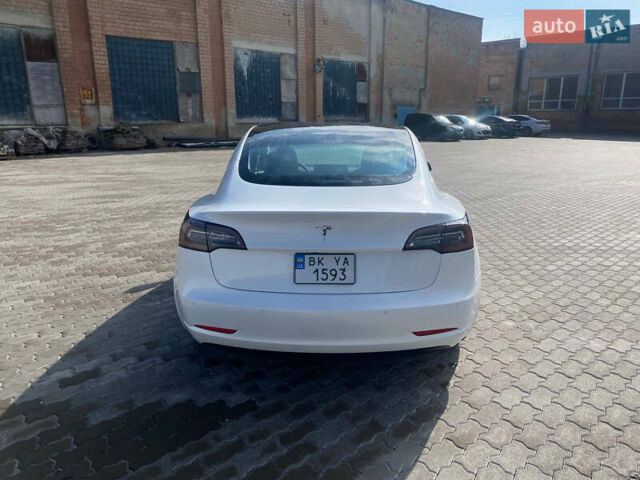 Тесла Модель 3, объемом двигателя 0 л и пробегом 76 тыс. км за 15000 $, фото 4 на Automoto.ua