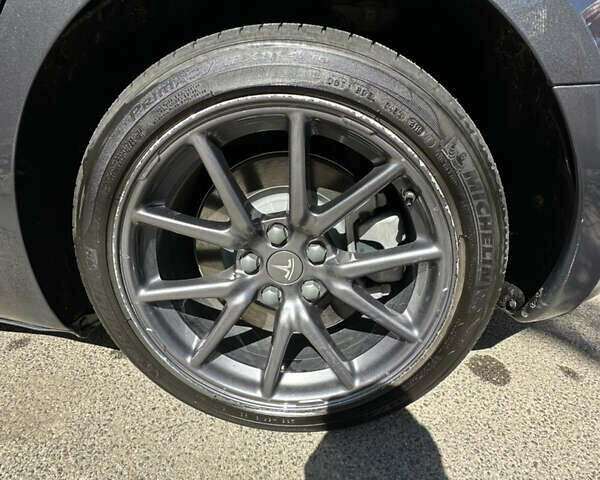 Тесла Модель 3, объемом двигателя 0 л и пробегом 26 тыс. км за 17500 $, фото 11 на Automoto.ua
