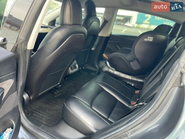Тесла Модель 3, объемом двигателя 0 л и пробегом 230 тыс. км за 15000 $, фото 13 на Automoto.ua