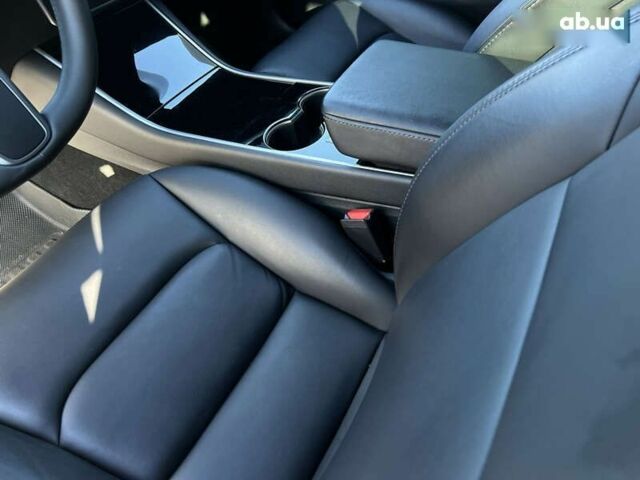 Тесла Модель 3, об'ємом двигуна 0 л та пробігом 120 тис. км за 18500 $, фото 29 на Automoto.ua