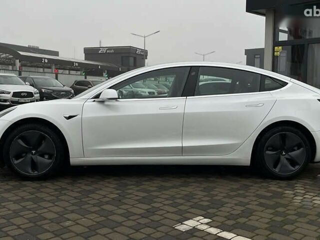 Тесла Модель 3, объемом двигателя 0 л и пробегом 80 тыс. км за 17800 $, фото 3 на Automoto.ua