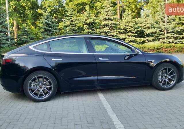 Тесла Модель 3, об'ємом двигуна 0 л та пробігом 34 тис. км за 17900 $, фото 1 на Automoto.ua