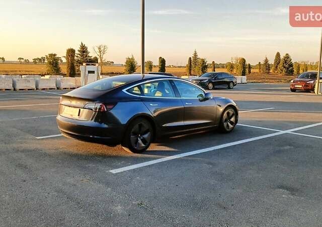 Тесла Модель 3, объемом двигателя 0 л и пробегом 77 тыс. км за 21500 $, фото 7 на Automoto.ua
