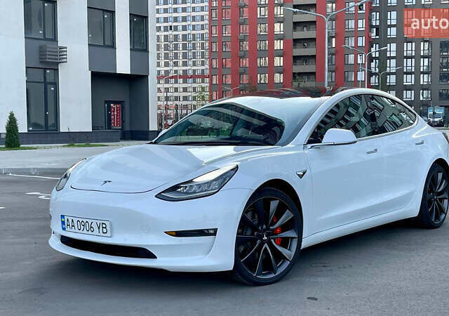 Тесла Модель 3, об'ємом двигуна 0 л та пробігом 82 тис. км за 24000 $, фото 2 на Automoto.ua