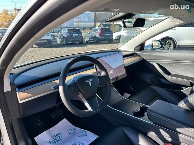 Тесла Модель 3, об'ємом двигуна 0 л та пробігом 108 тис. км за 17950 $, фото 13 на Automoto.ua