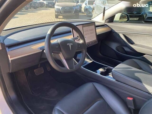 Тесла Модель 3, об'ємом двигуна 0 л та пробігом 75 тис. км за 16900 $, фото 10 на Automoto.ua