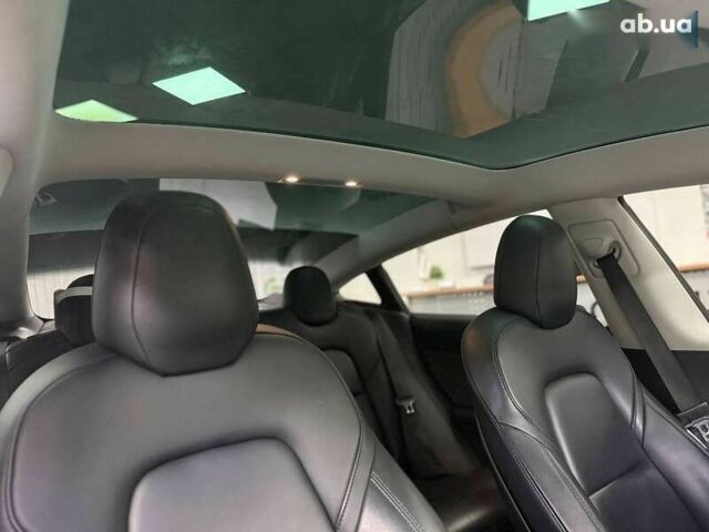 Тесла Модель 3, объемом двигателя 0 л и пробегом 106 тыс. км за 15990 $, фото 18 на Automoto.ua