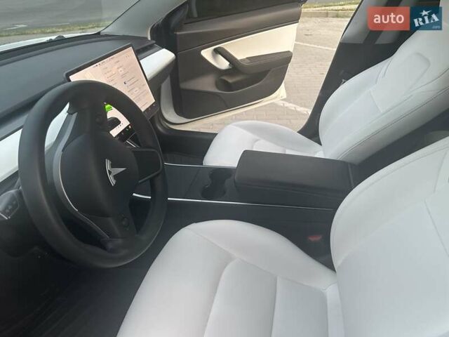 Тесла Модель 3, объемом двигателя 0 л и пробегом 101 тыс. км за 29600 $, фото 5 на Automoto.ua