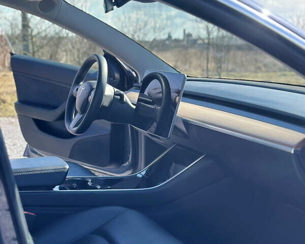 Тесла Модель 3, объемом двигателя 0 л и пробегом 158 тыс. км за 17550 $, фото 10 на Automoto.ua