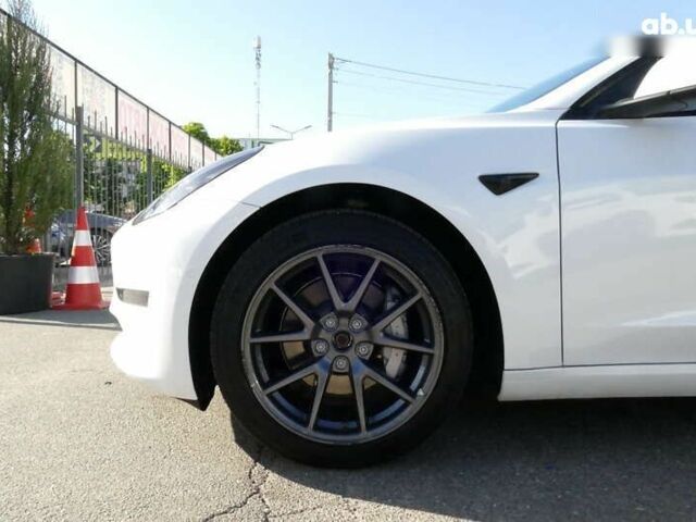 Тесла Модель 3, об'ємом двигуна 0 л та пробігом 27 тис. км за 20400 $, фото 4 на Automoto.ua