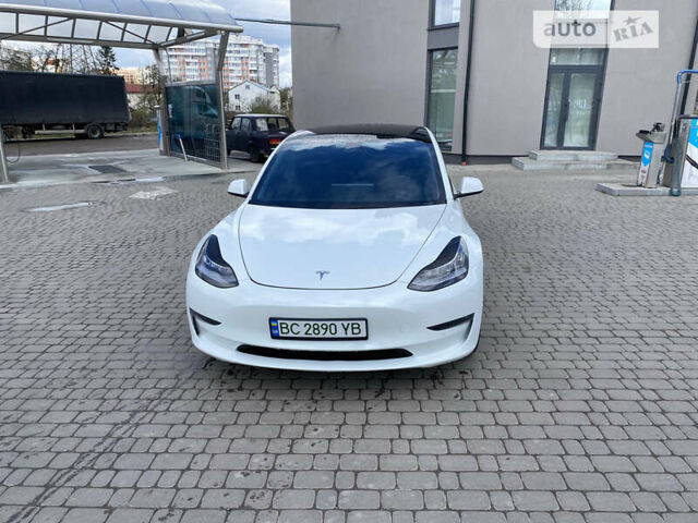 Тесла Модель 3, объемом двигателя 0 л и пробегом 87 тыс. км за 20800 $, фото 5 на Automoto.ua