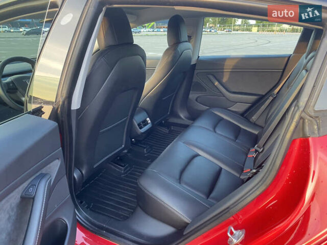 Тесла Модель 3, объемом двигателя 0 л и пробегом 53 тыс. км за 22999 $, фото 10 на Automoto.ua