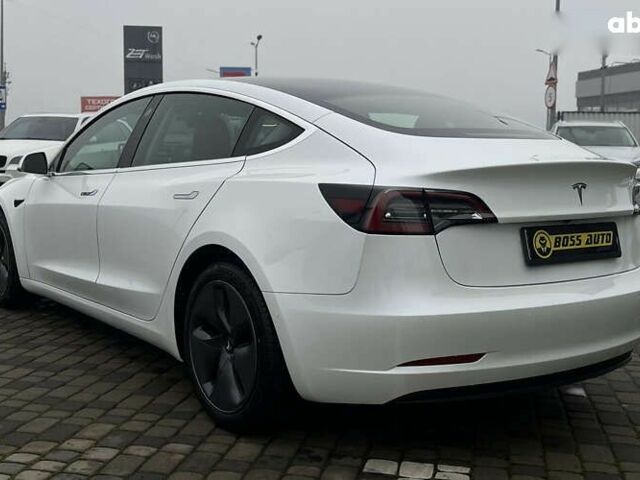 Тесла Модель 3, объемом двигателя 0 л и пробегом 80 тыс. км за 17800 $, фото 4 на Automoto.ua