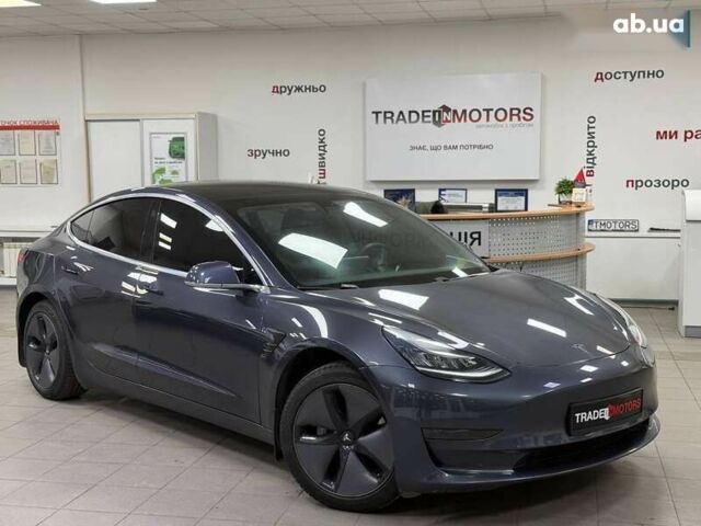 Тесла Модель 3, объемом двигателя 0 л и пробегом 106 тыс. км за 15990 $, фото 1 на Automoto.ua
