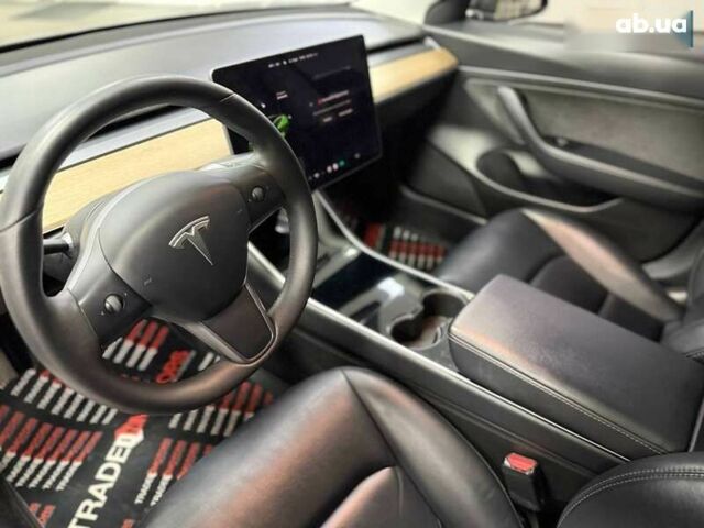 Тесла Модель 3, объемом двигателя 0 л и пробегом 106 тыс. км за 15990 $, фото 25 на Automoto.ua