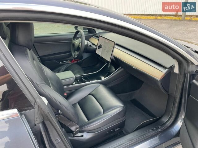 Тесла Модель 3, объемом двигателя 0 л и пробегом 230 тыс. км за 15000 $, фото 14 на Automoto.ua