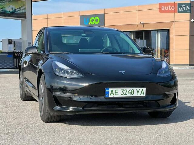Тесла Модель 3, объемом двигателя 0 л и пробегом 50 тыс. км за 15300 $, фото 4 на Automoto.ua