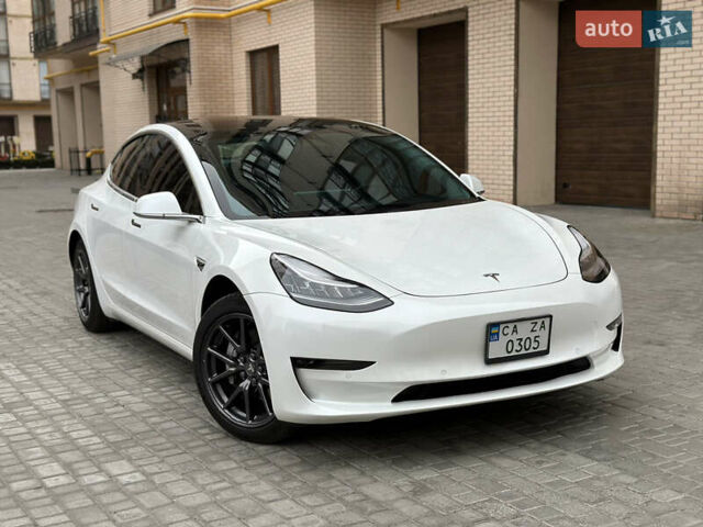Тесла Модель 3, объемом двигателя 0 л и пробегом 48 тыс. км за 15900 $, фото 4 на Automoto.ua