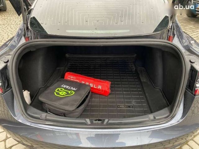 Тесла Модель 3, объемом двигателя 0 л и пробегом 93 тыс. км за 22800 $, фото 22 на Automoto.ua