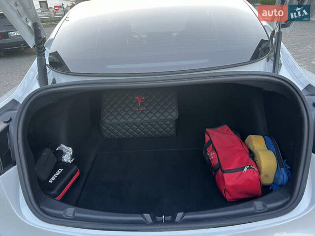 Тесла Модель 3, об'ємом двигуна 0 л та пробігом 108 тис. км за 23200 $, фото 25 на Automoto.ua