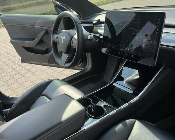 Тесла Модель 3, об'ємом двигуна 0 л та пробігом 48 тис. км за 20500 $, фото 19 на Automoto.ua