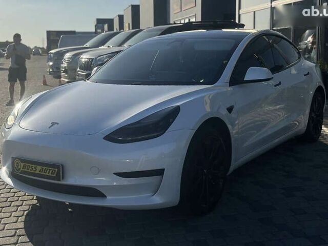 Тесла Модель 3 2020 в Мукачево на Automoto.ua Тесла Модель 3, объемом двигателя 0 л и пробегом 165 тыс. км за 19000 $, фото 2 на Automoto.ua